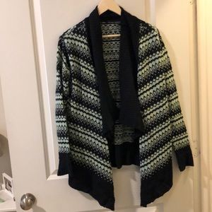 Blue pattern cardigan
